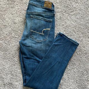 American Eagle AEO Skinny Jeans Size 8 Short NWT